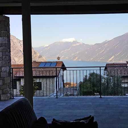 Villetta Sogno Sul Lago By Gardadomusmea Tremosine Exterior foto