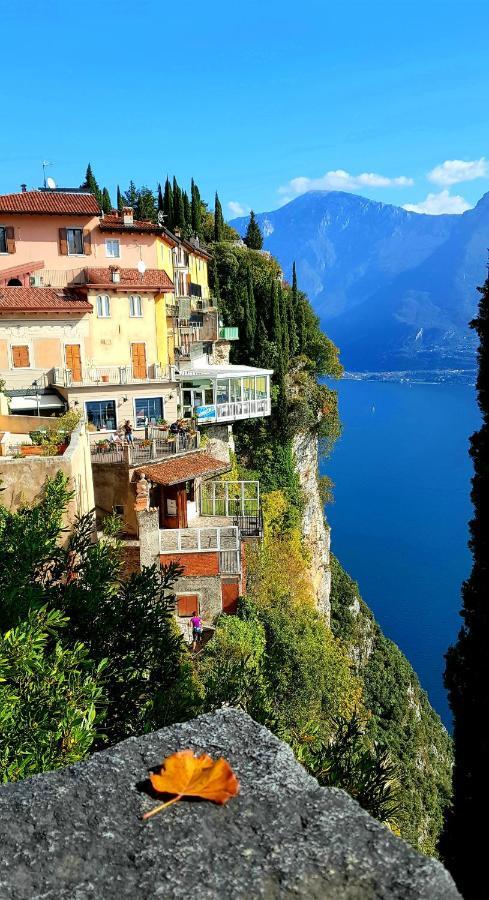 Villetta Sogno Sul Lago By Gardadomusmea Tremosine Exterior foto